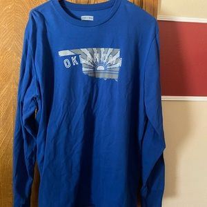 Large state of mine Oklahoma long sleeve T shirt blue worn once